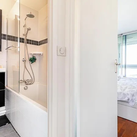 Apartament Guestready - Charming Getaway Near La Villette